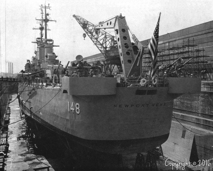 USS_Newport_News_(CA-148)_in_drydock_c1955.jpg